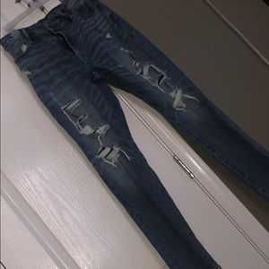Ripped jeans